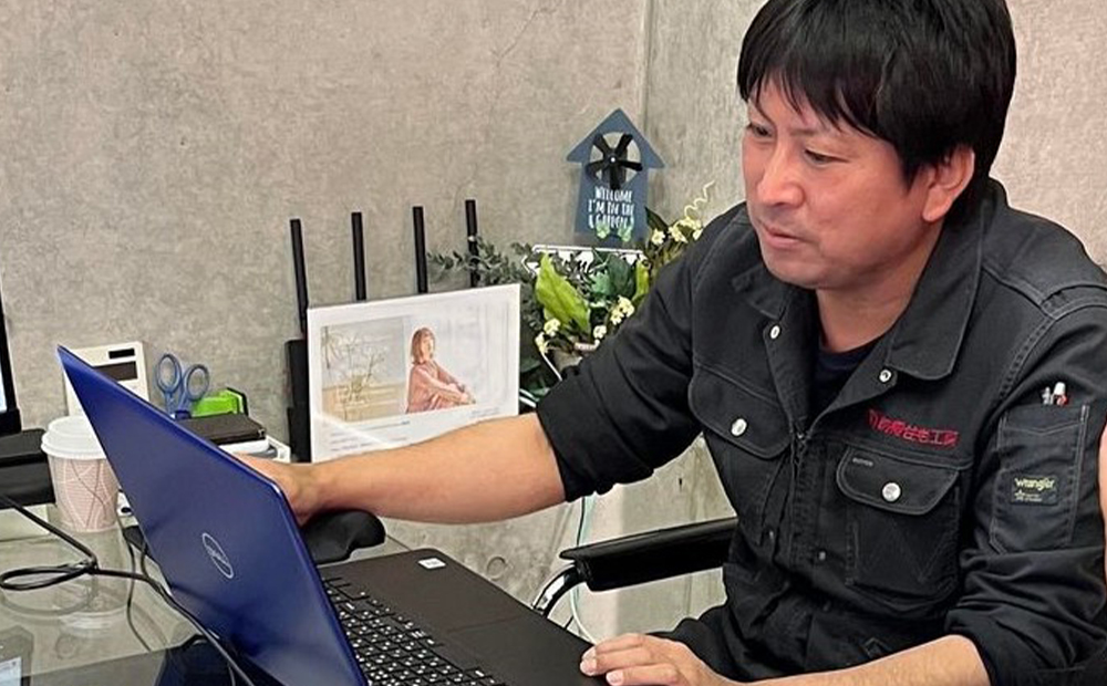 現場監督 富田 彰弥