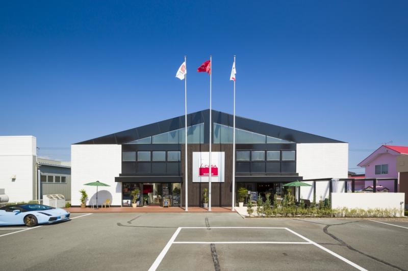 4/11(土)&12(日)　本社富士店および”LaCASA”　１周年感謝祭！