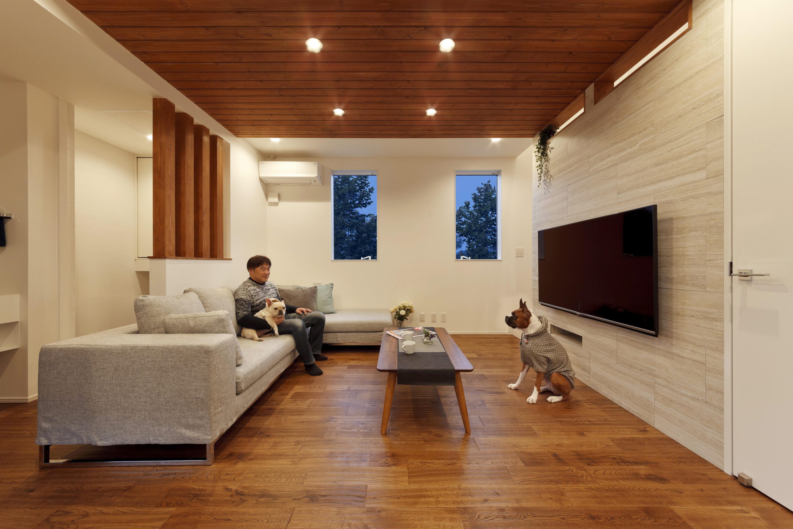 「ママの家事ラクとパパのくつろぎBARタイムをWで実現☆愛されカウンターキッチンのある、犬好き一家の住まい」完成見学会開催！