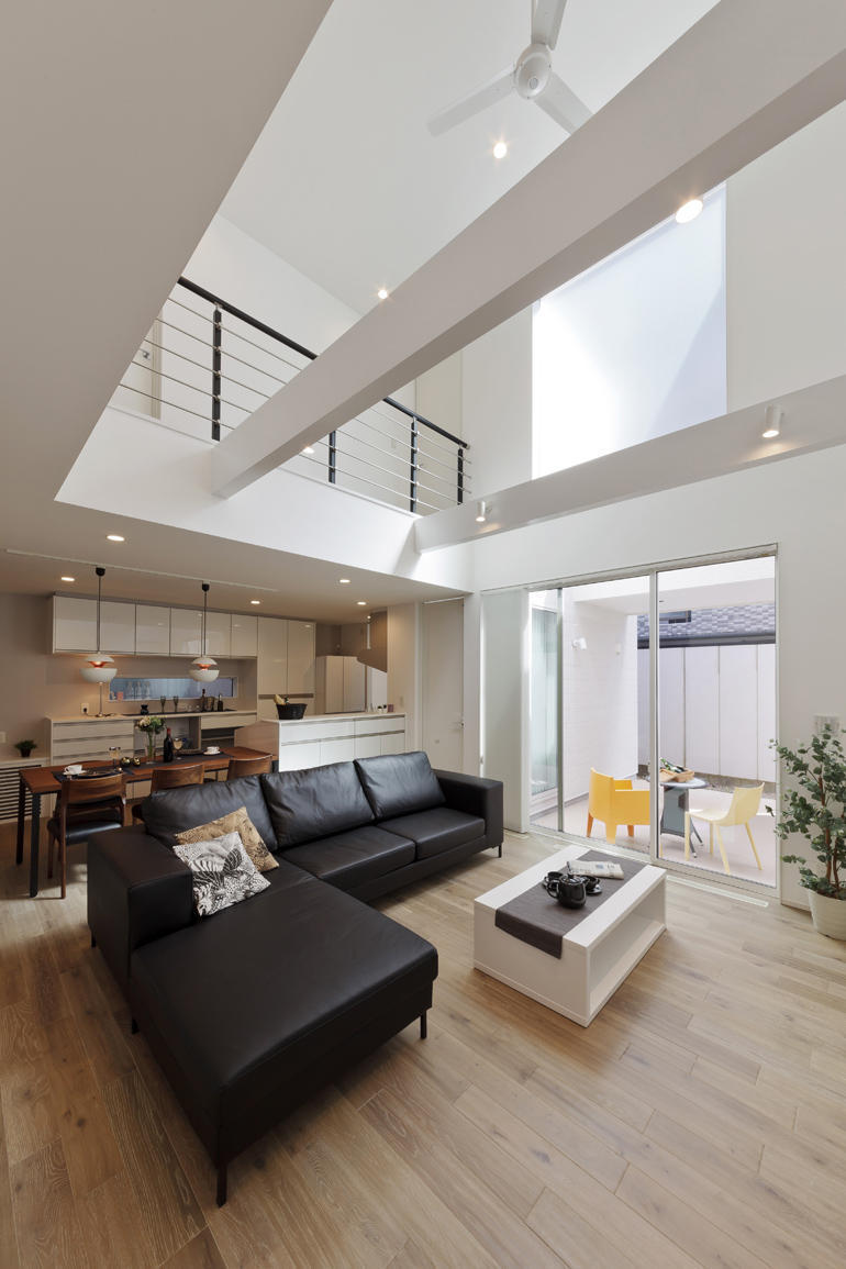 【ご予約制】4/24(土)25(日)[富士宮市] 心地よい住み心地にこだわったユーロスタッコの魅力溢れるラグジュアリーハウス、完成見学会開催！