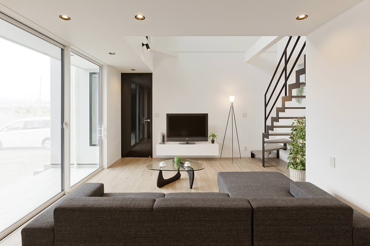 【ご予約制】4/10(土)11(日)[富士市松岡]　心地よい暮らしのアイディア満載のL字のおうち、完成見学会開催！