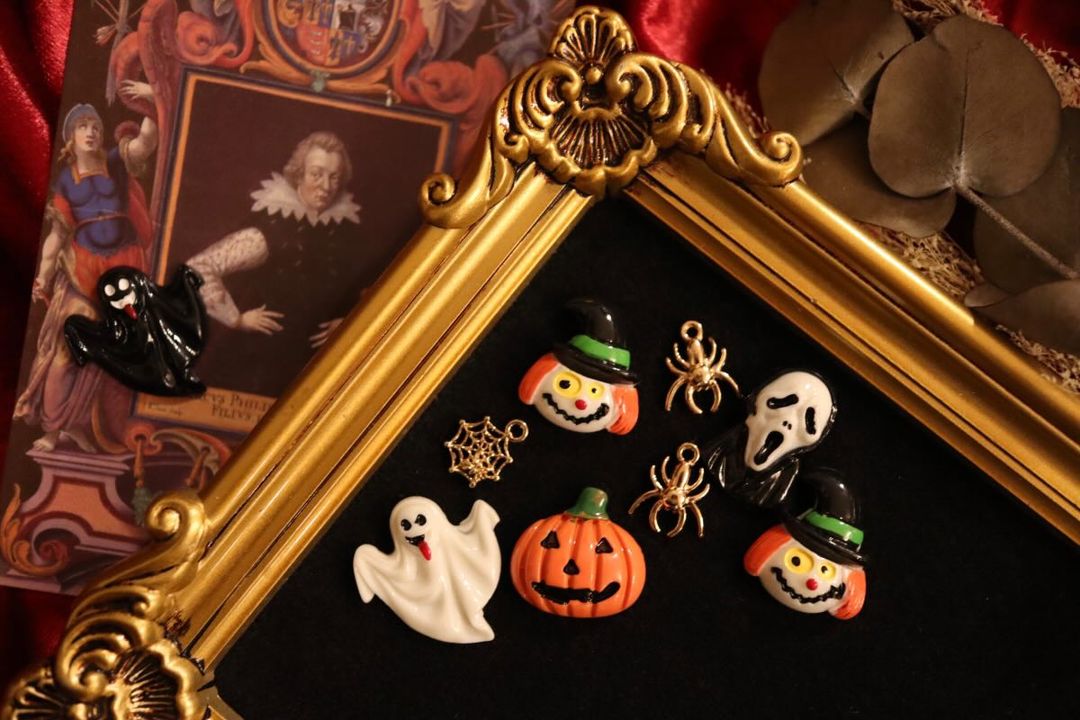 10/15(土)【富士店 ワークショップ】ハロウィンにもピッタリ♪オリジナルアクセサリー制作